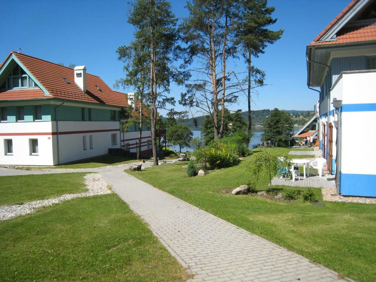 Апартаменти Apartman Riviera Ліпно-над-Влтавою Екстер'єр фото